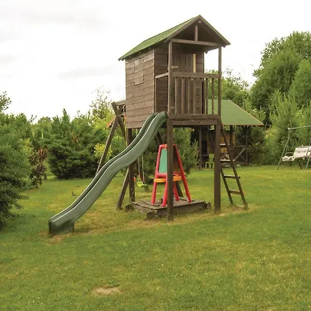 Two-bedroom Holiday In * Mrągowo